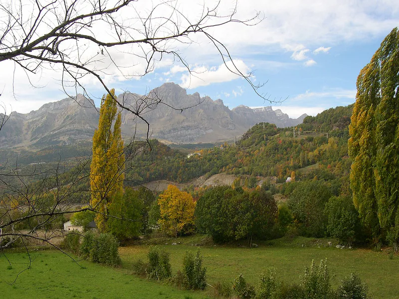 Vista del Valle de Tena en la provincia de Huesca